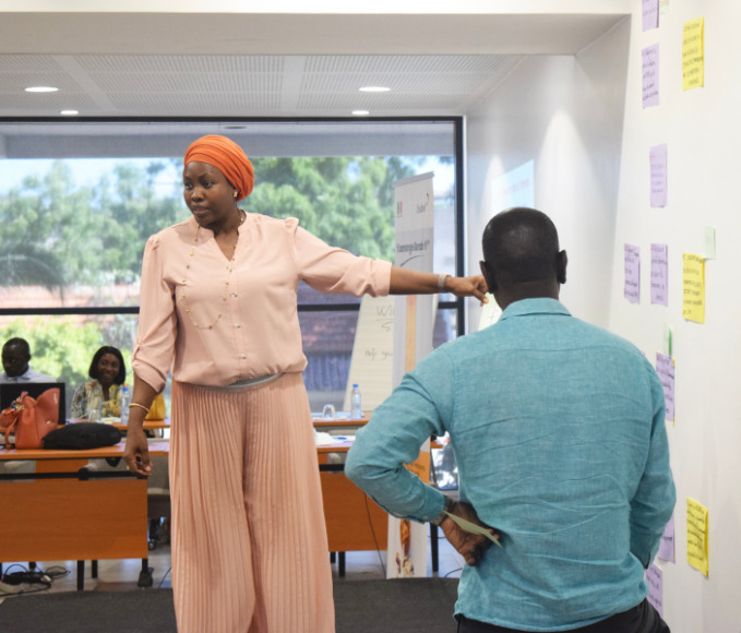 Woman facilitating a workshop.